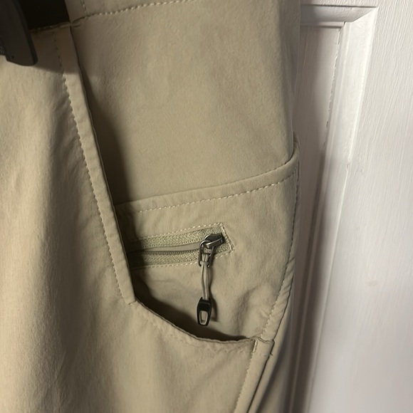 Adidas Utilitas tan zip-off utility hiking outdoor pants men’s size 36 - Picture 3 of 16